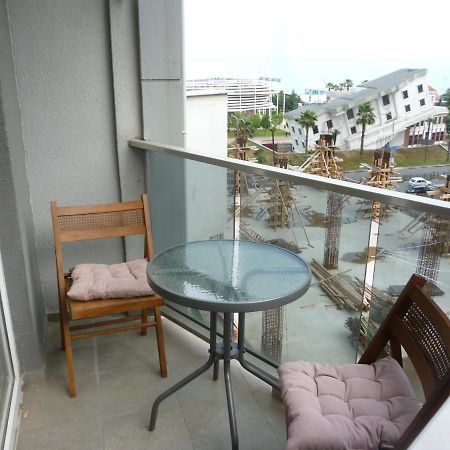 Batumi Orbi Sea Tawers Apartamento Exterior foto